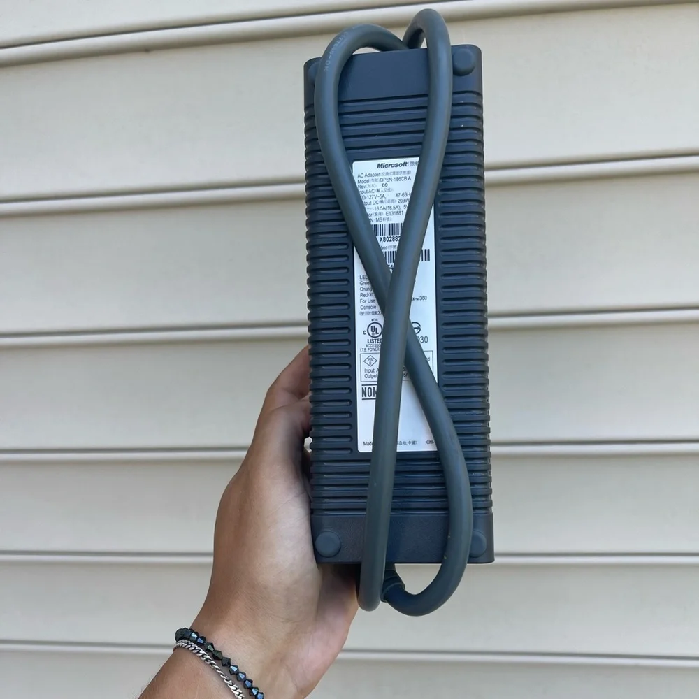 XBOX 360 POWER BLOCK. CONDITION IS USED, LIGHTLY, NO CRIMPS IN CORD. OS